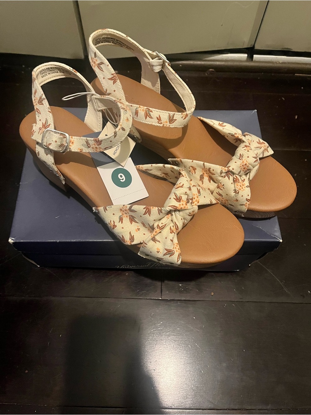Universal Thread Floral Retro Style Wedges